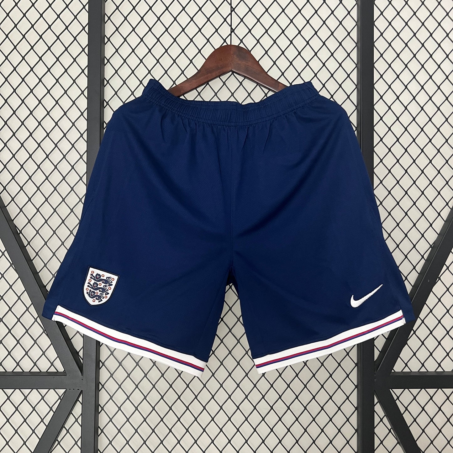 Short Inglaterra Local 2024/25