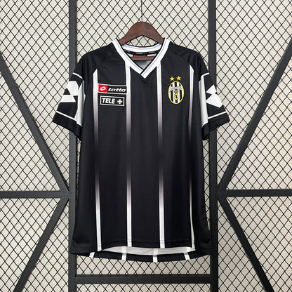 Camiseta Juventus Negra 2000/01 | Retro