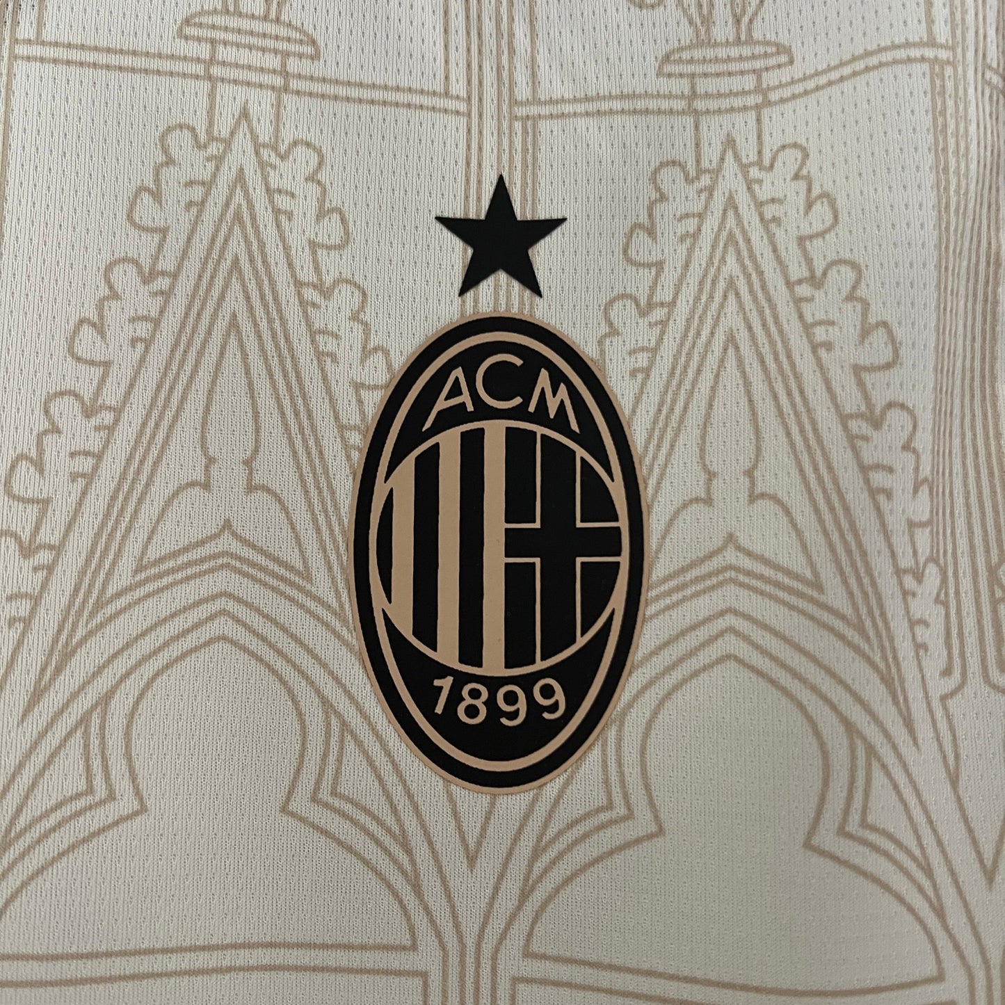 Camiseta AC Milan Pleasure Edition Beige 2024/25 | Versión fan