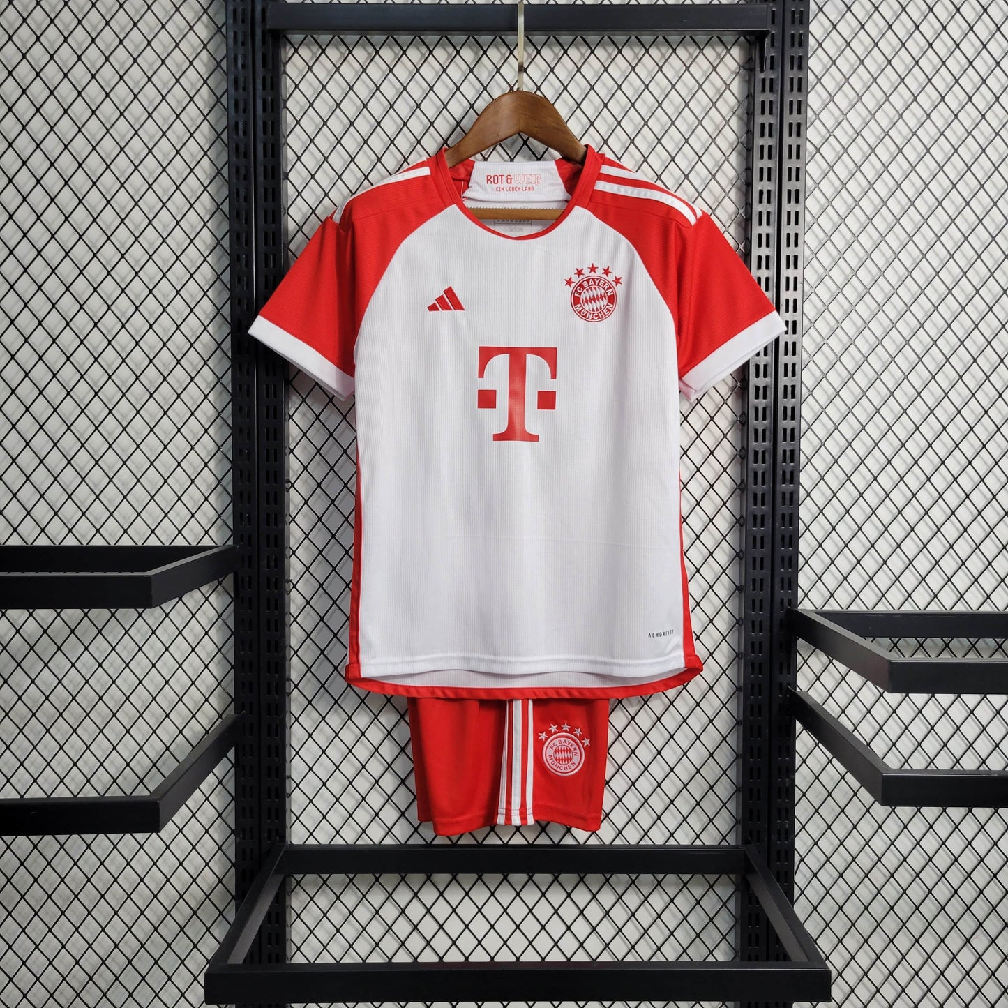 Bayern Munich - Kit de niños | Local 2023/24