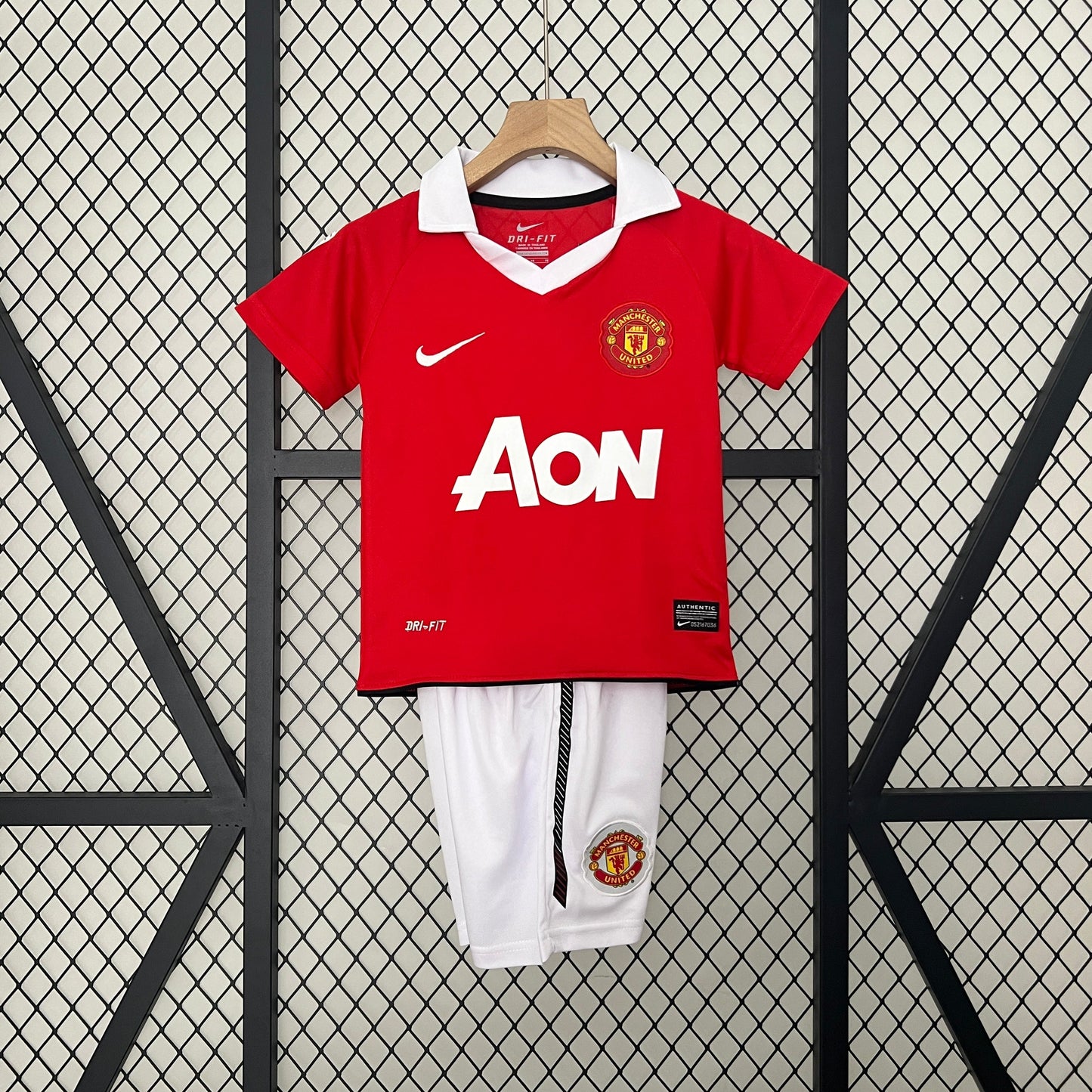 Conjunto niños Manchester United Local 2010/11 | Retro