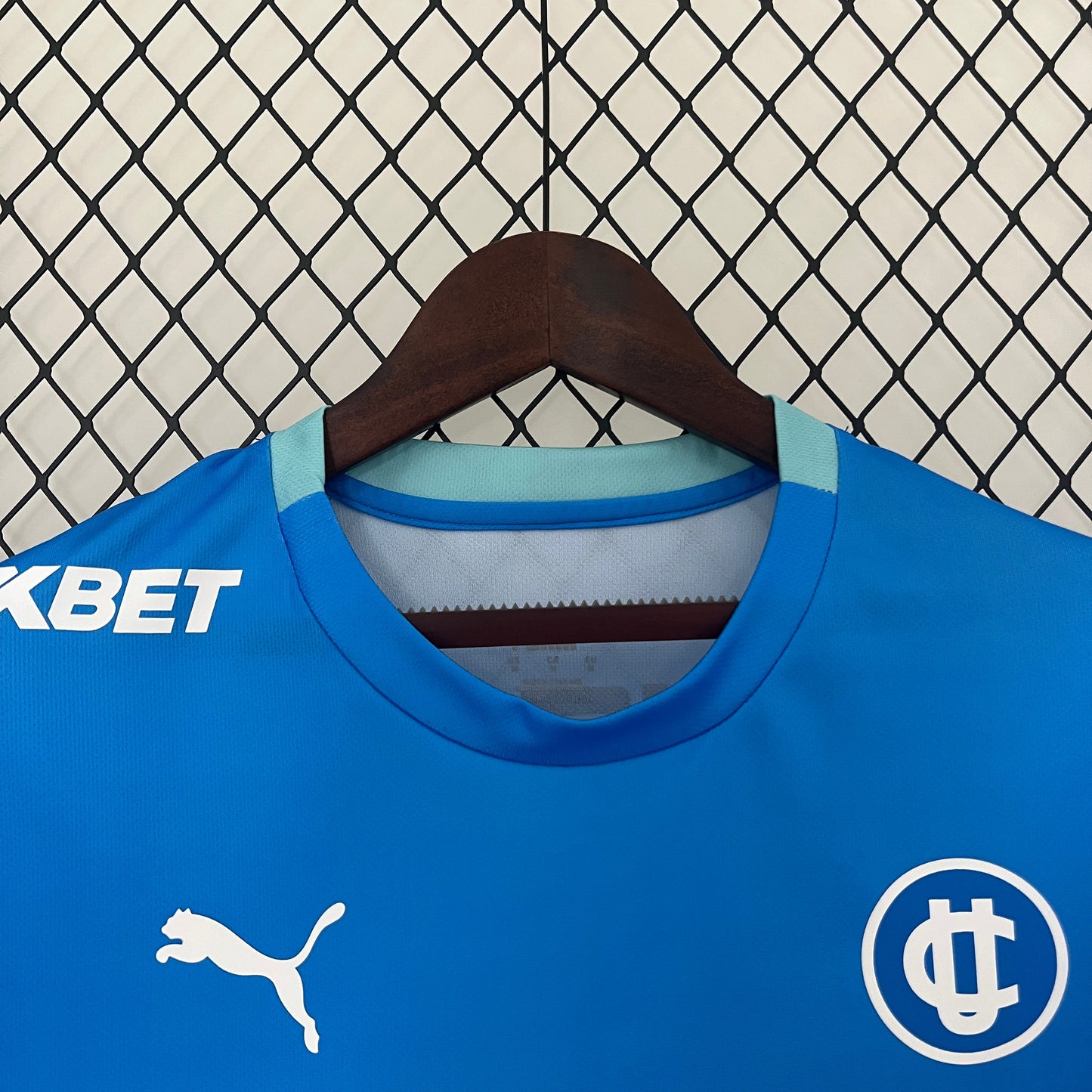 Universidad Catolica Tercer kit 2024-25 | Versión Fan