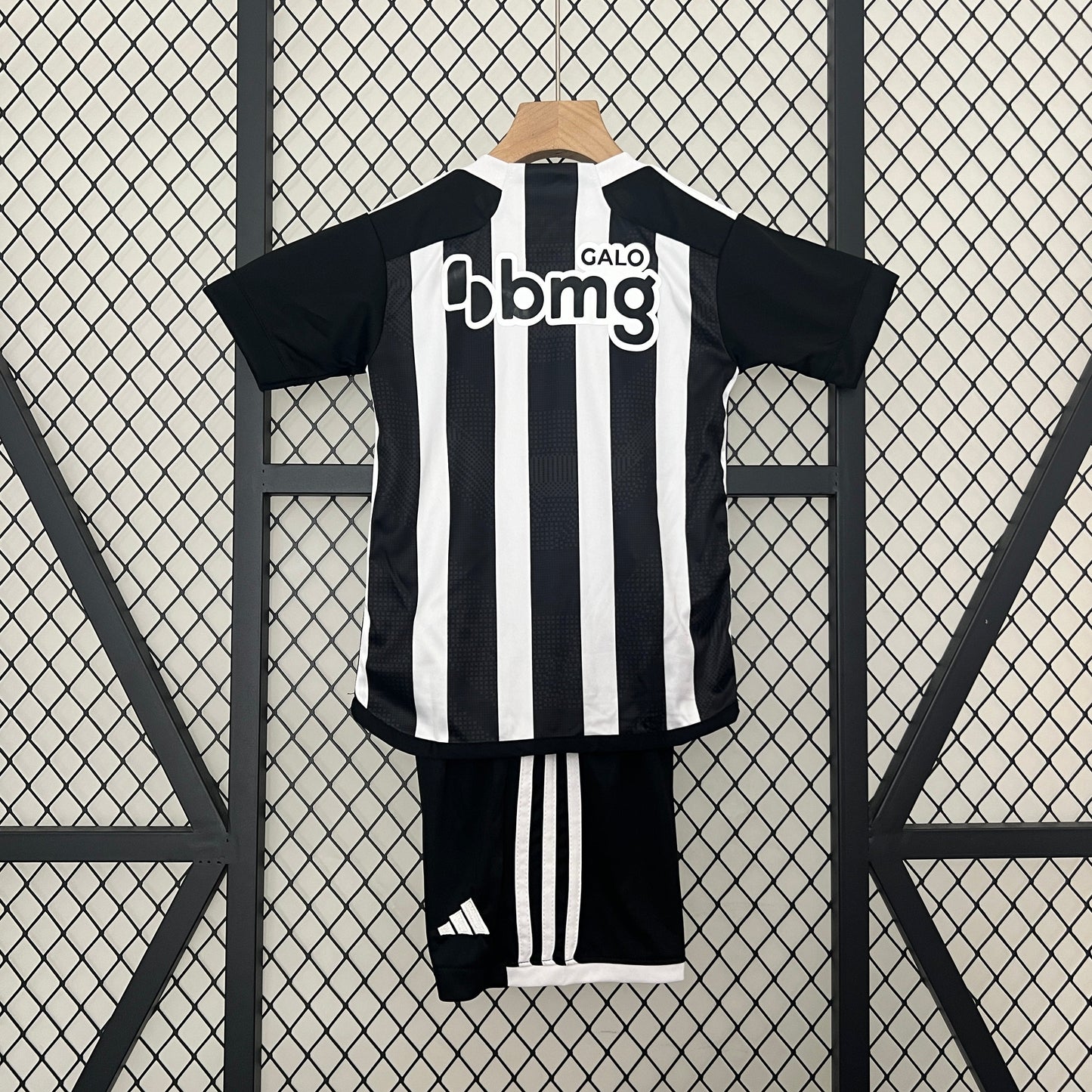 Conjunto niños Atletico Mineiro Local 2024/25